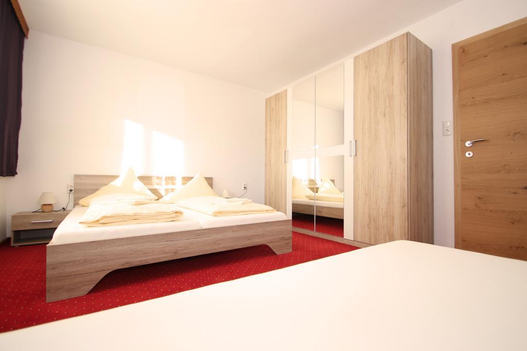 Haus Sonnenterrasse Apartment Sankt Veit im Pongau Exterior foto